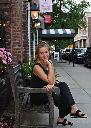 Katie Senior  (6 of 6wb)